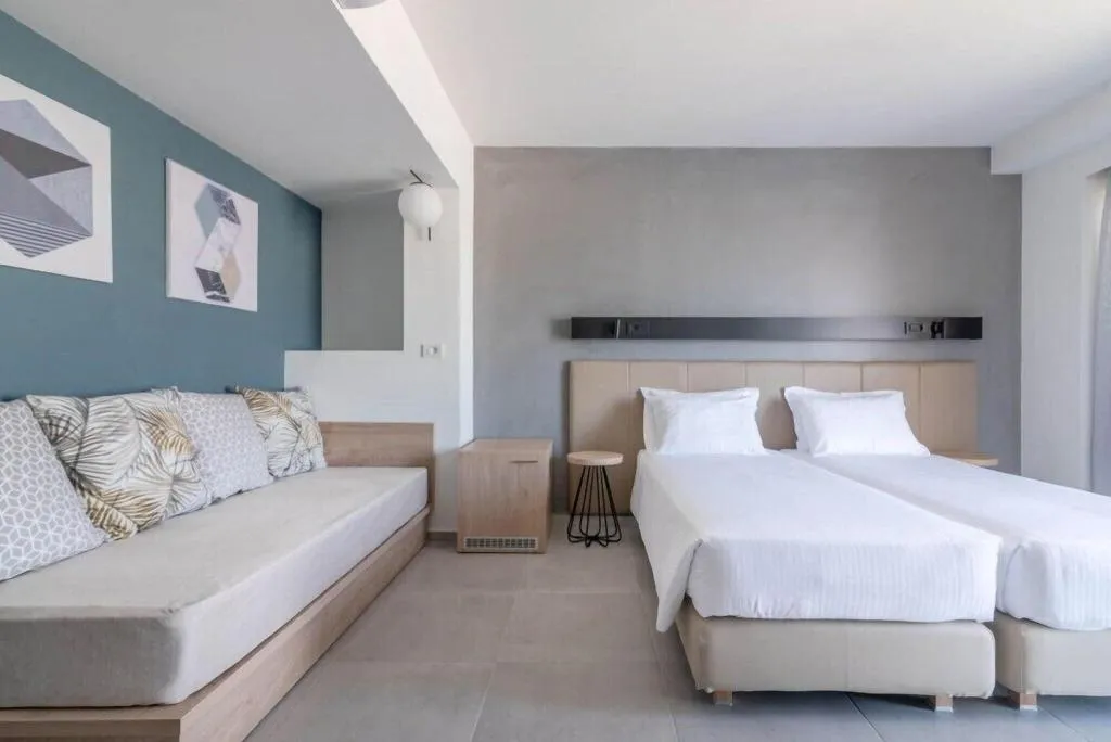 Double or Twin SUPERIOR WITH VIEWS Room, Avra, Athens