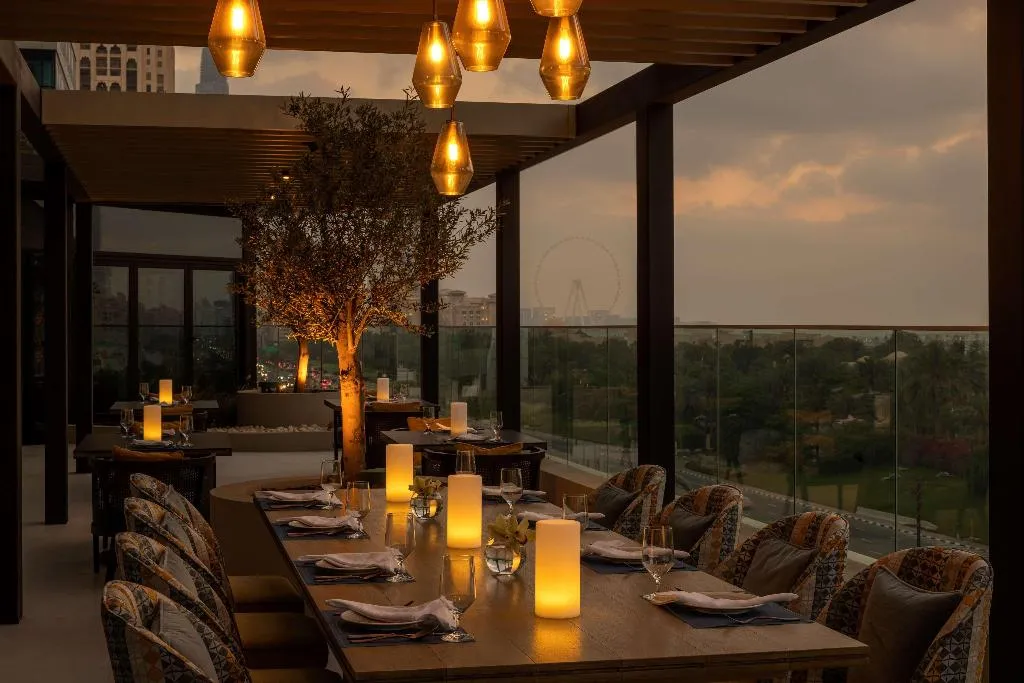 Restaurant, Avani Plus Palm View Dubai Hotel and Suites, Dubai