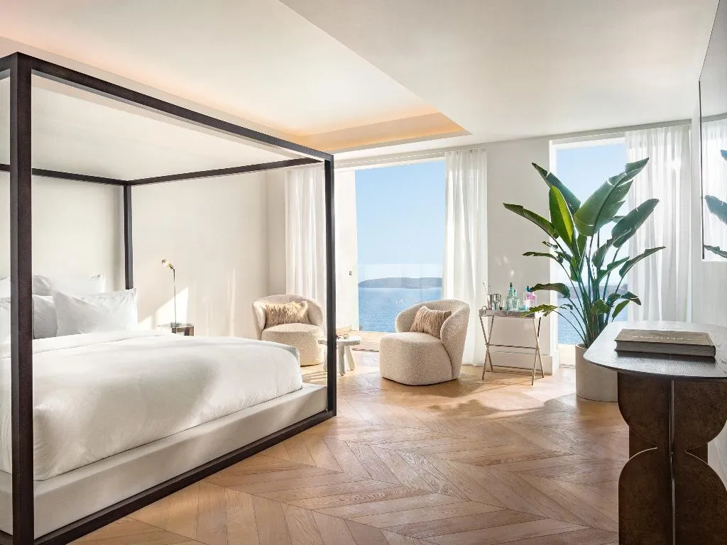 JUNIOR SUITE SEA VIEW Room, The Roc Club, A Hotel to Live, Athens