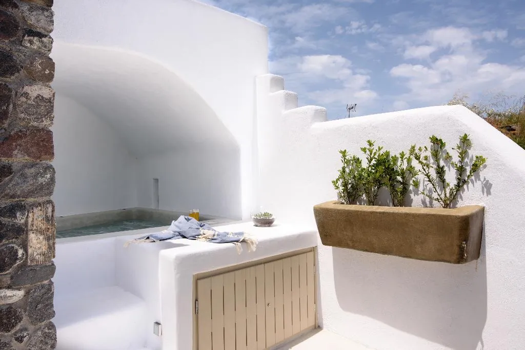 HOME STANDARD Room, Lagadi Suites, Santorini
