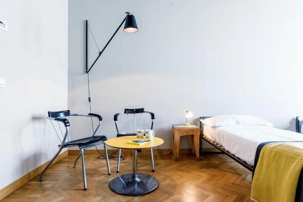 Room, Casa Base, Milan