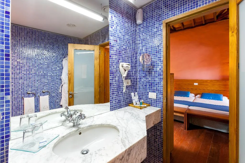 Room, Hotel LIVVO La Quinta Roja, Tenerife