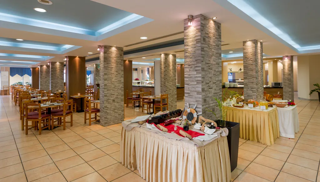 Restaurant, Dessole Dolphin Bay Resort, Crete