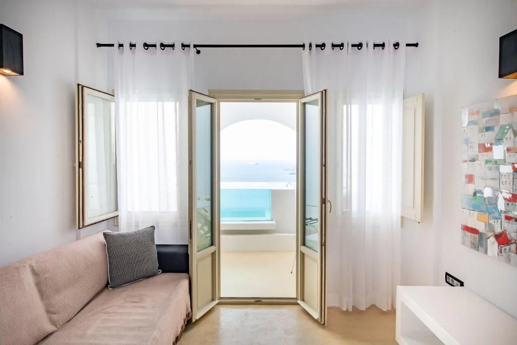 Room, Azzurro Suites, Santorini