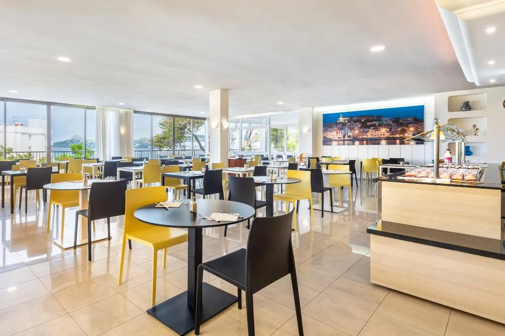 Restaurant, Vibra Riviera Apartamentos, Ibiza