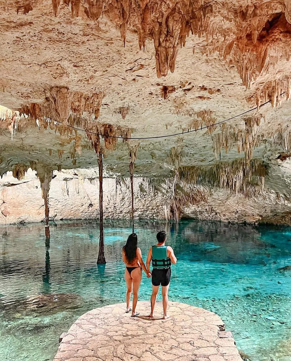 Sports and Entertainment, The Yellow Nest, Cancun Area