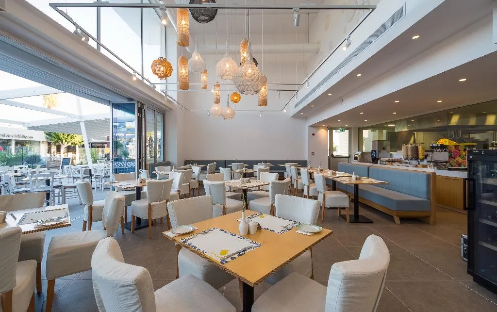 Restaurant, Protaras Plaza Hotel, Cyprus
