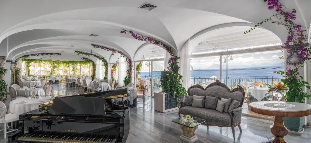 Restaurant, Hotel Santa Caterina, Naples