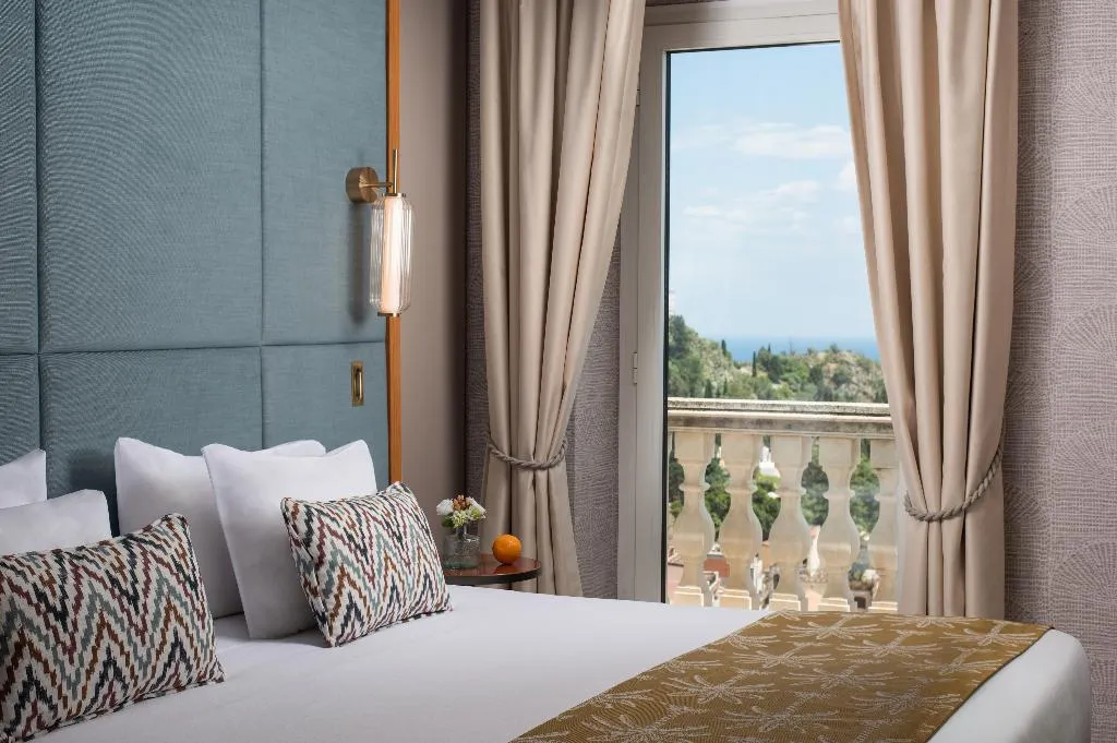 DOUBLE SUPERIOR WITH VIEWS Room, NH Collection Taormina, Taormina