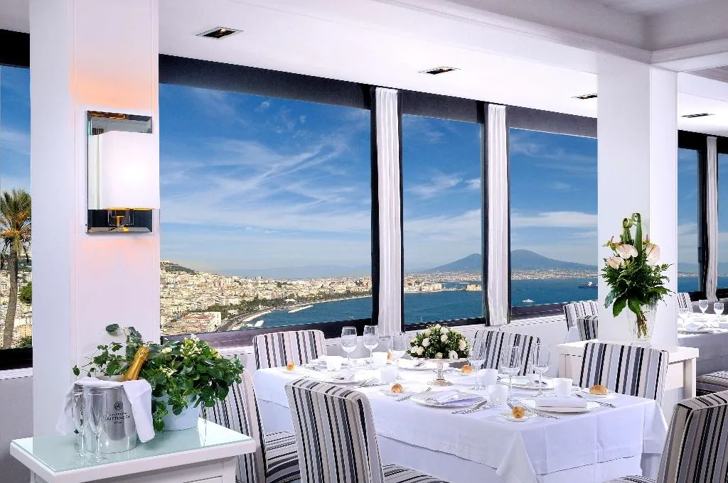 Restaurant, Hotel Paradiso, BW Signature Collection, Naples