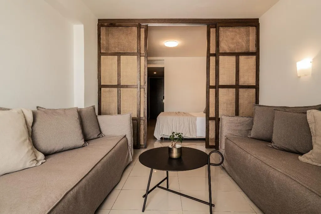 SUITE ONE BEDROOM WITH AIR CONDITIONING Room, Planos Deluxe, Zante