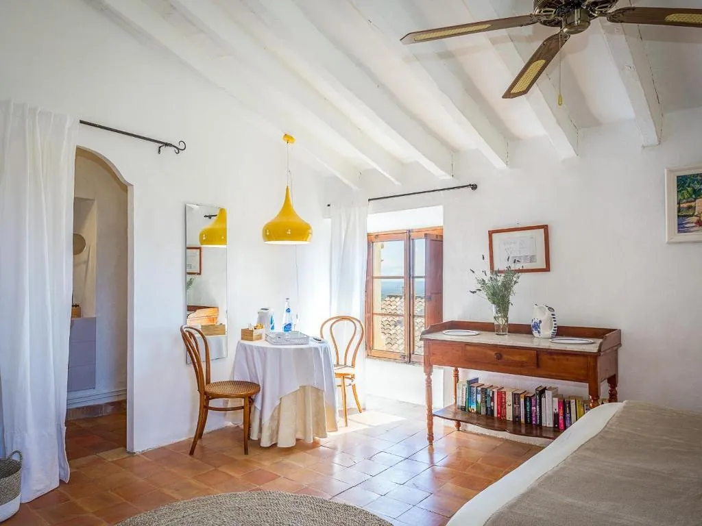 General view, Finca Hotel Es Castell, Majorca