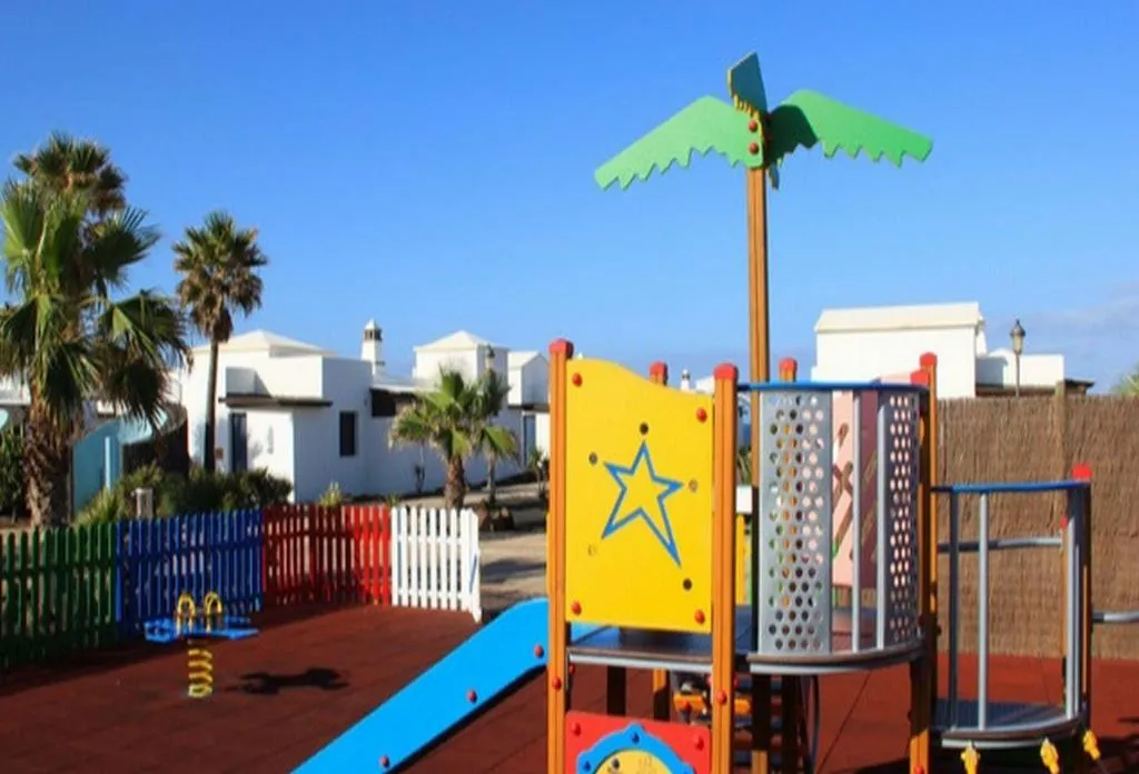 Sports and Entertainment, Vik  Coral Beach, Lanzarote