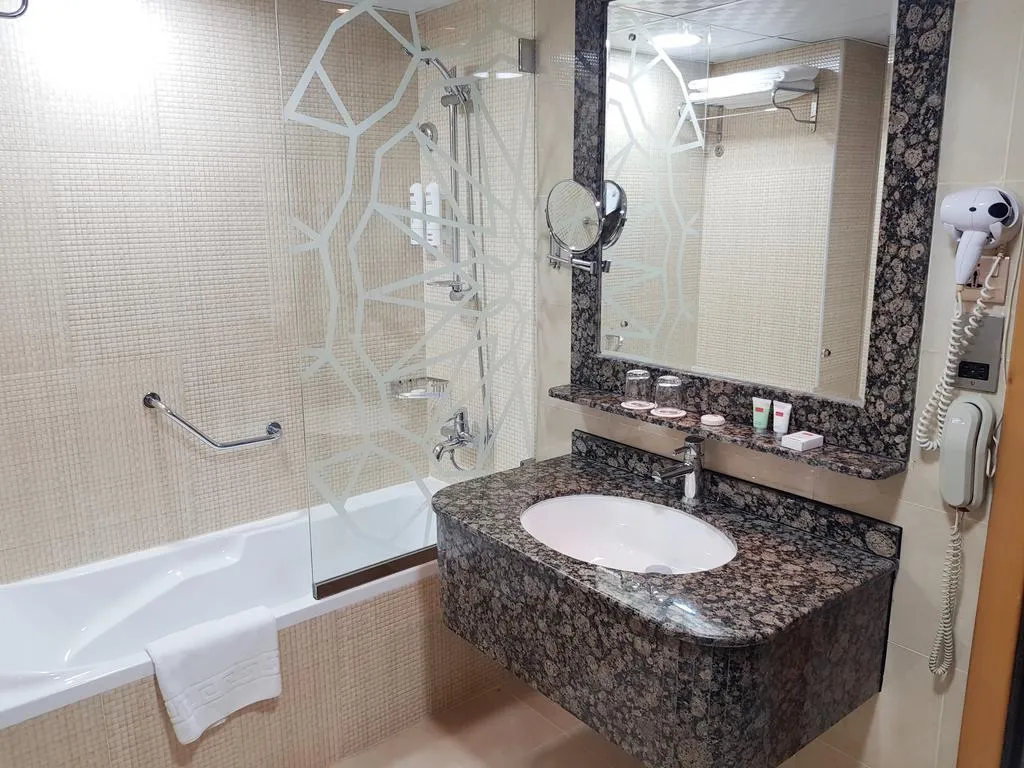 SUITE EXECUTIVE Room, The Park Hotel Ex Al Jawhara Gardens, Dubai