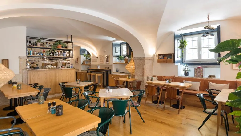 Restaurant, Martinhal Chiado Family Suites, Lisbon
