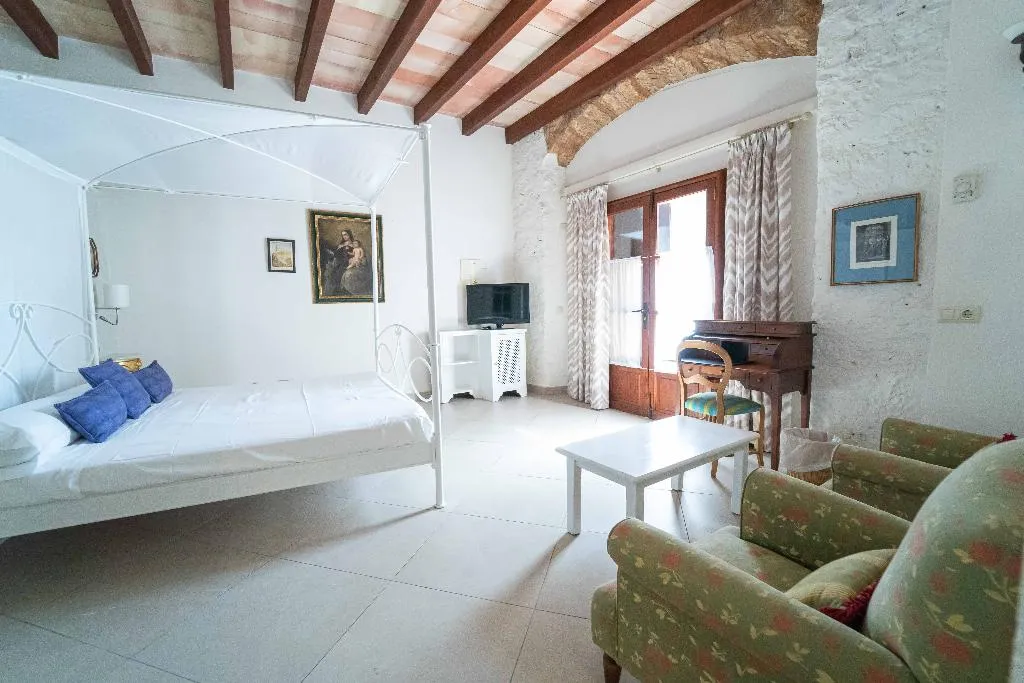 Double or Twin WITH TERRACE Room, Hotel Rural S'Olivaret, Majorca