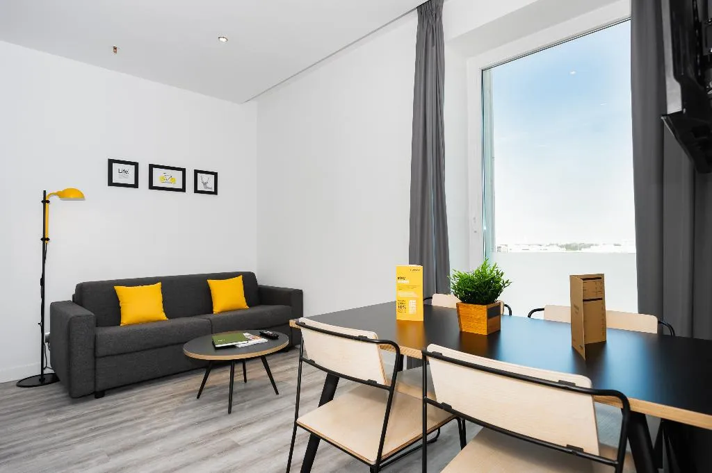 APARTMENT CAPACITY 3 Room, Staycity Aparthotels Venice Mestre, Venice