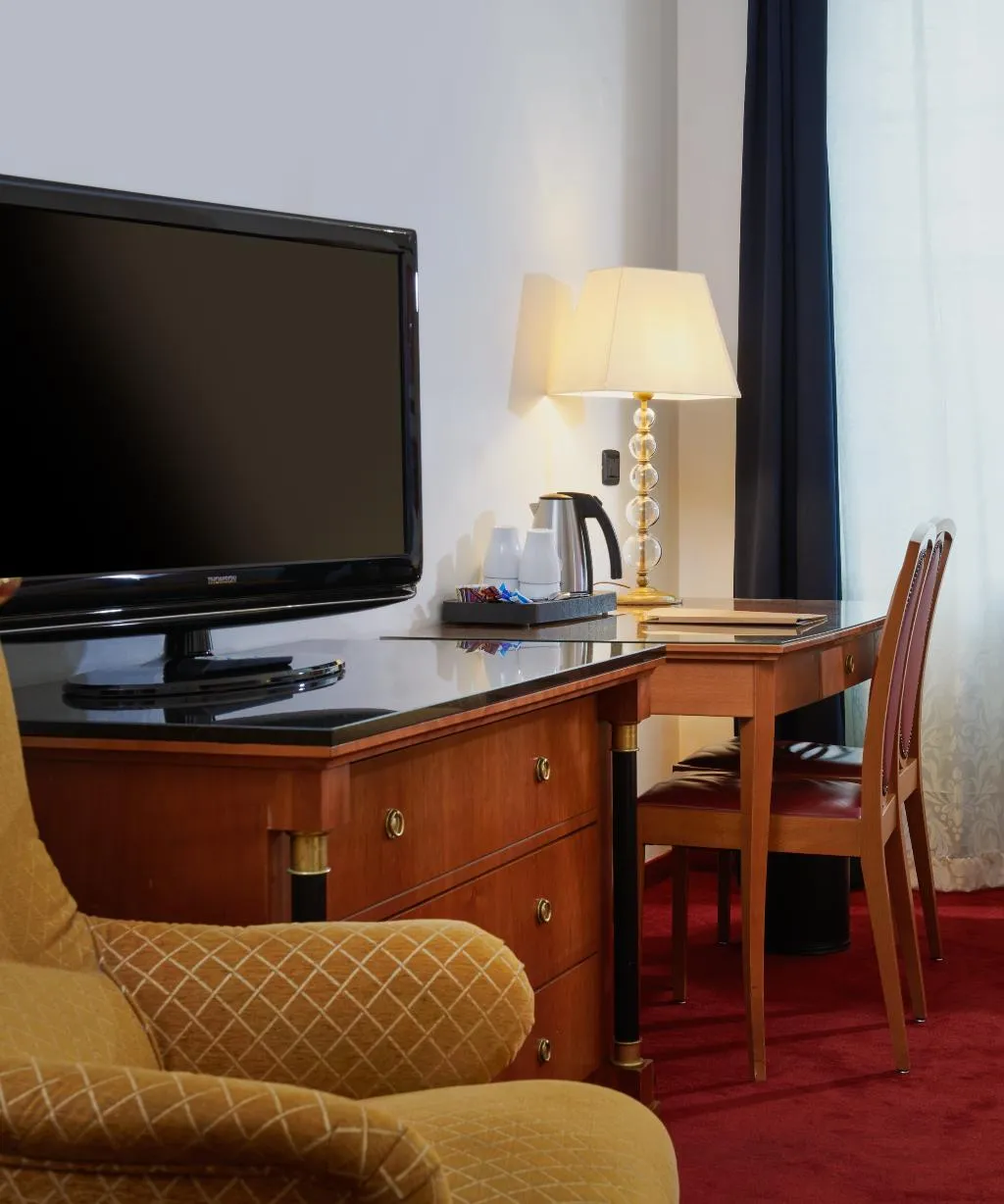 TRIPLE STANDARD Room, Hotel Bologna Prague, Prague