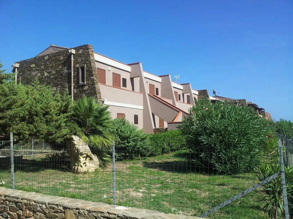 APARTMENT CAPACITY 4 Room, Residence Capo Falcone, Cagliari