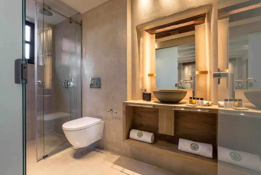 Room, J&G Suites, Crete