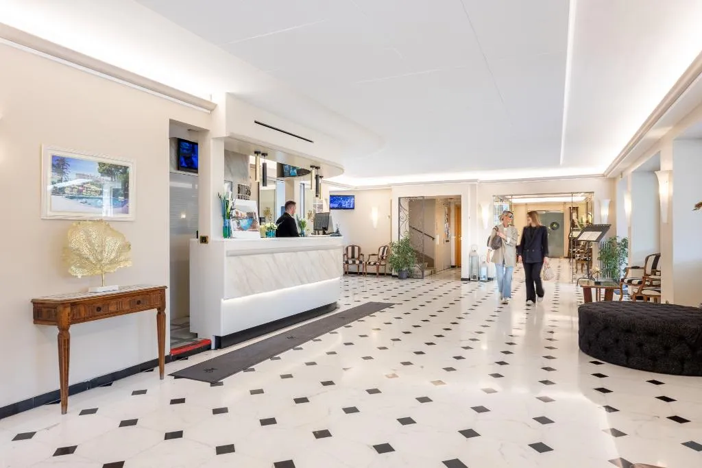 Lobby, Hotel Metropole, Cagliari
