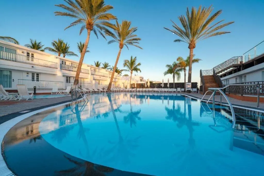 Pool, Plus Fariones Apartamentos, Lanzarote
