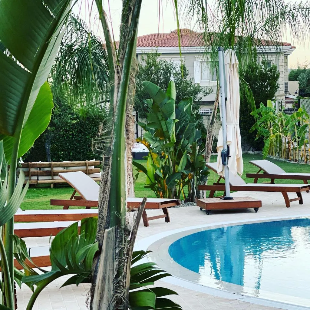 General view, Triangulo Hotel, Izmir