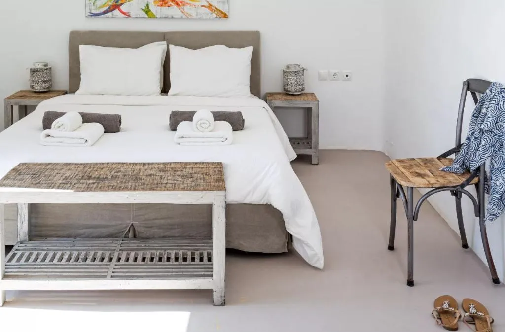 VILLA THREE BEDROOMS WITH PRIVATE POOL Room, Mykonos Panormos Villas, Mykonos