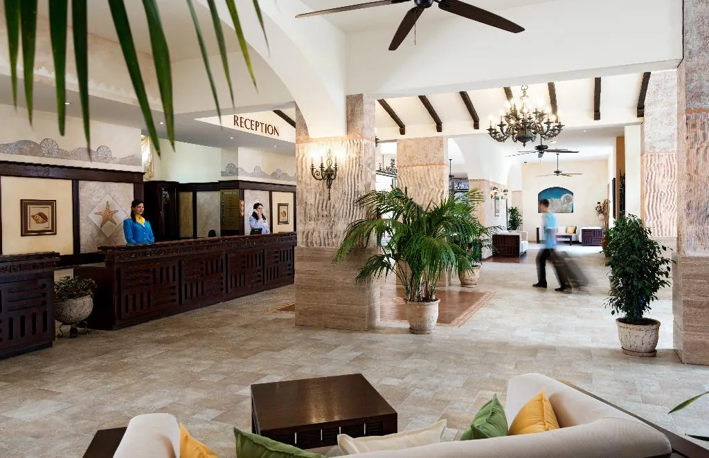 Lobby, Alba, Bourgas