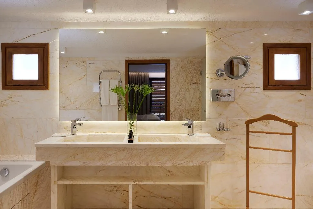 BUNGALOW SUPERIOR Room, Elounda Mare Hotel, Relais & Chateaux, Crete