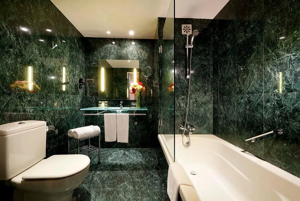 DOUBLE STANDARD Room, Eurostars Lisboa Parque Hotel, Lisbon