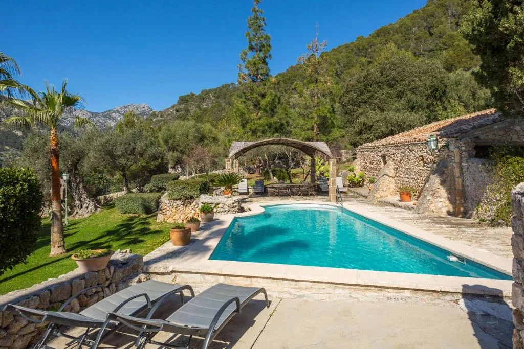 General view, Finca Hotel Es Castell, Majorca