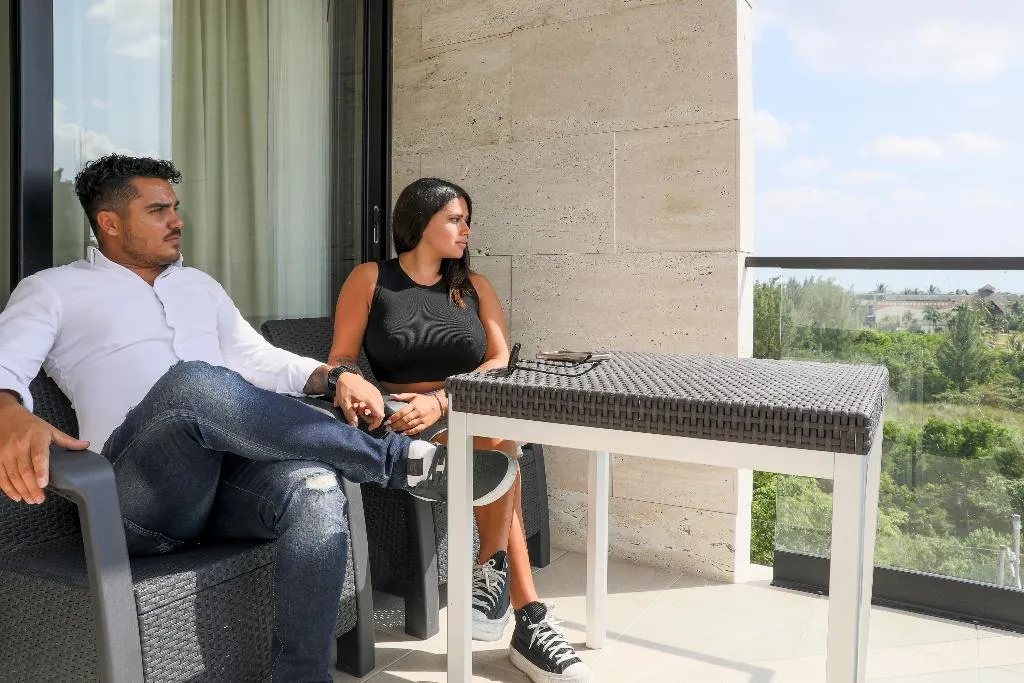 SUITE DELUXE WITH BALCONY Room, Grand Fifty Suites, Playa Del Carmen
