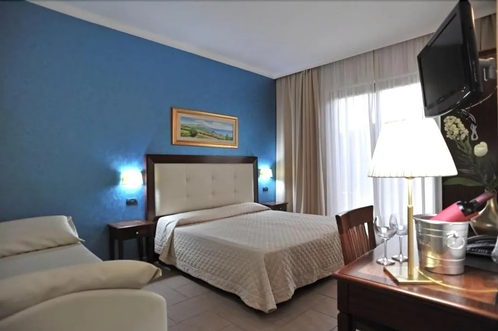 Room, Hotel Flora, Catania