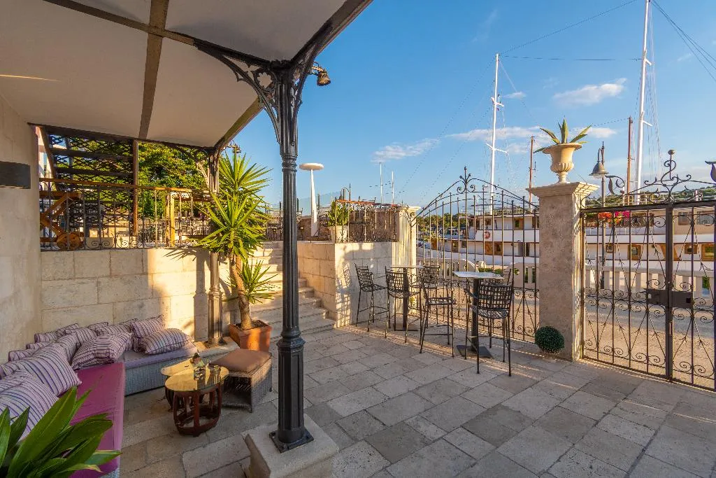 Restaurant, B&B Heritage Villa Apolon, Split