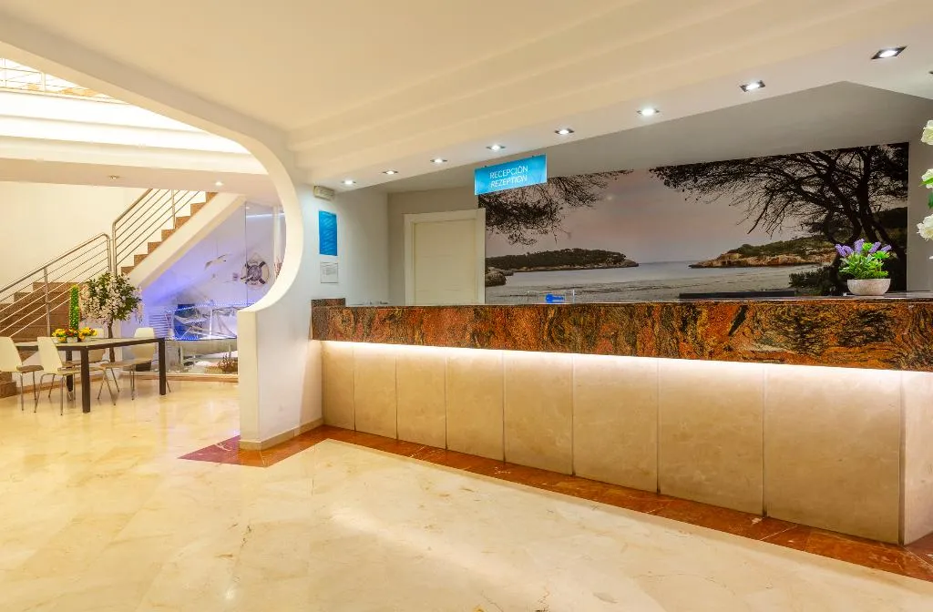 Lobby, Kilimanjaro, Majorca