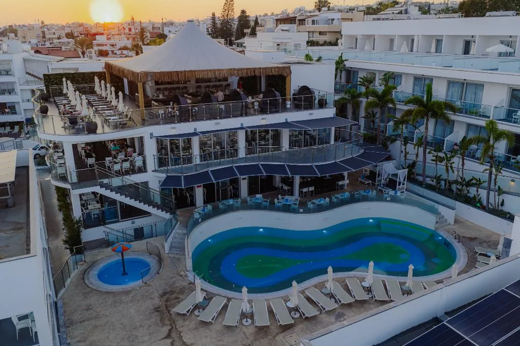Pool, Tasia Maris Oasis, Cyprus