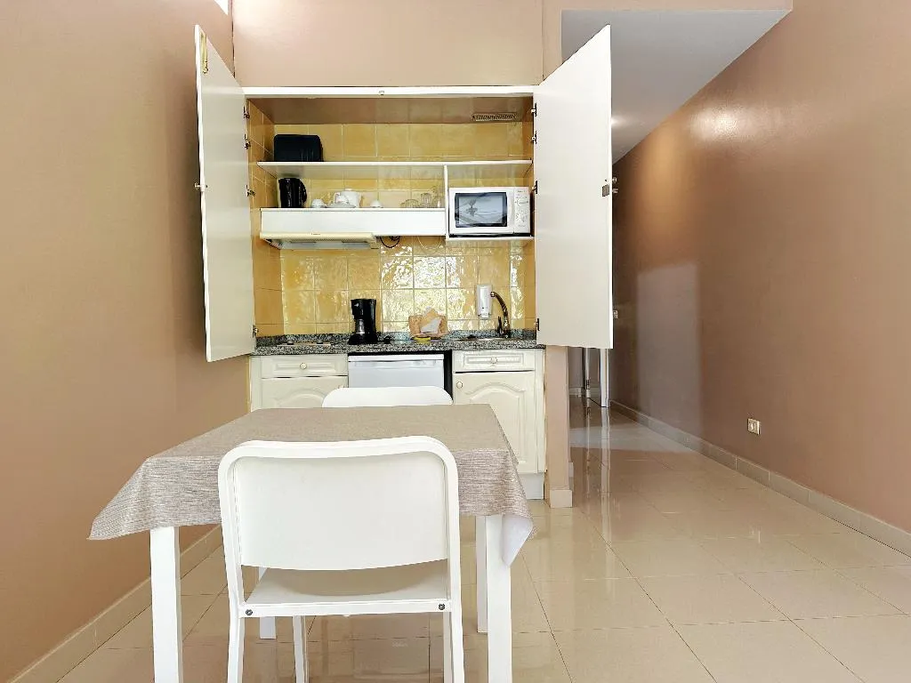 STUDIO CAPACITY 2 Room, RF Astoria, Tenerife