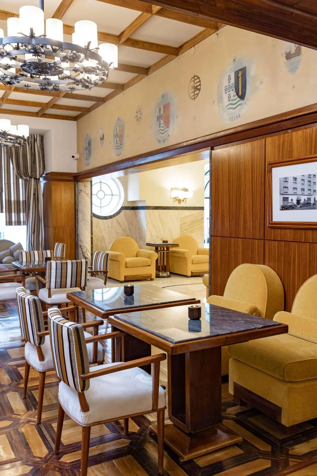 Bar, Hotel Britania Art Deco, Lisbon