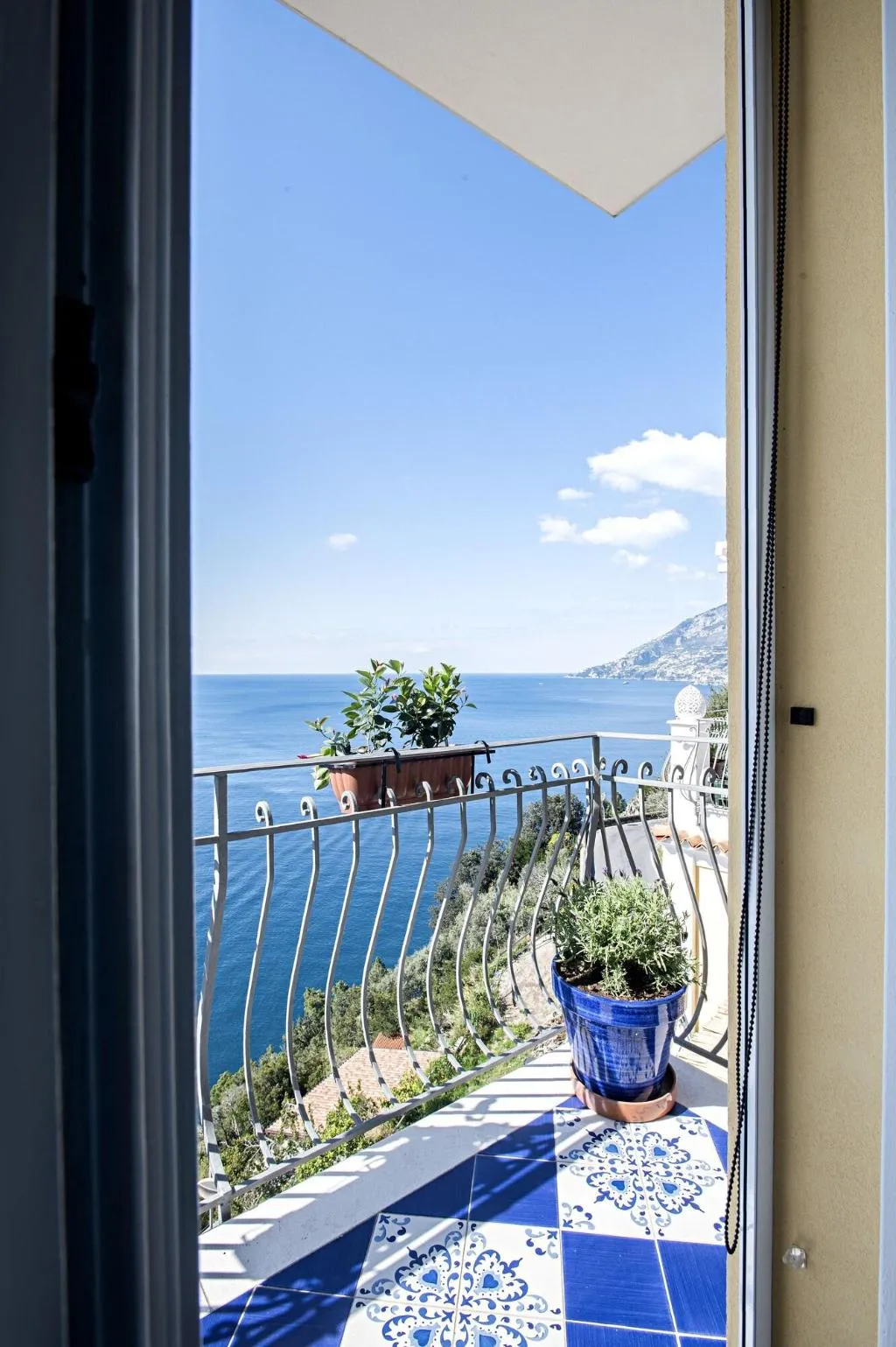 DOUBLE DELUXE SEA VIEW WITH BALCONY Room, Villa Pandora, Naples
