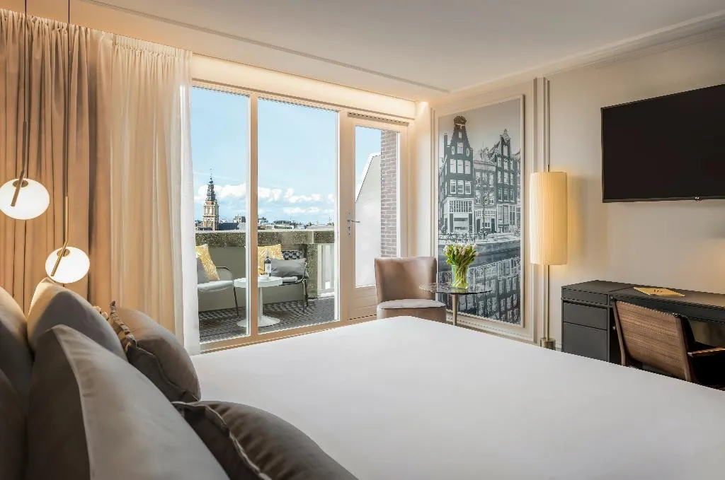 DOUBLE WITH TERRACE Room, Anantara Grand Hotel Krasnapolsky Amsterdam, Amsterdam