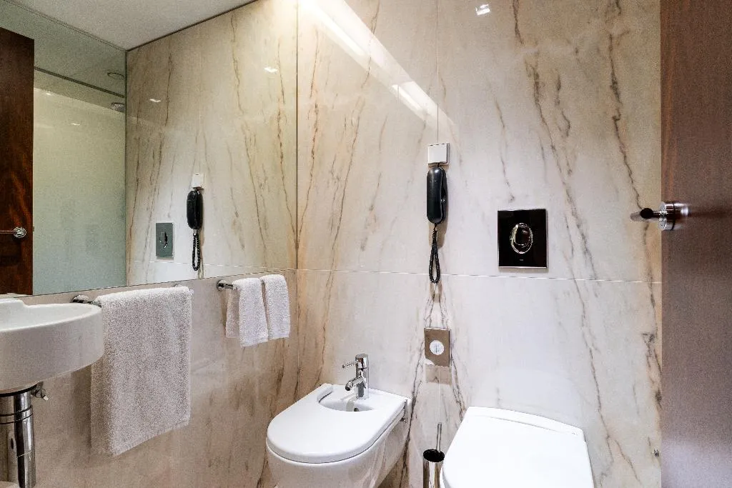 DOUBLE SINGLE USE EXECUTIVE Room, Porto Palacio by The Editory, Porto
