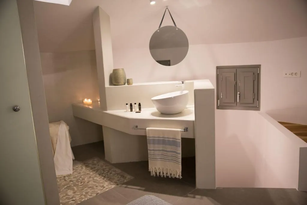 Room, Horizon Mills Villas & Suites, Santorini