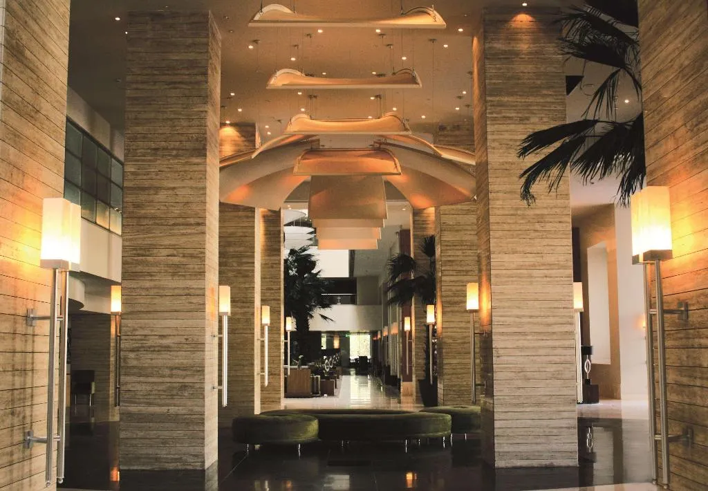 Lobby, Radisson Blu Cairo Heliopolis, Cairo