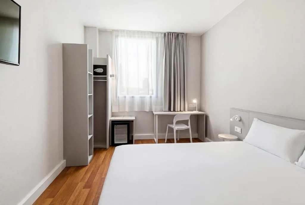 DOUBLE STANDARD Room, B&B HOTEL Barcelona Mataró, Barcelona
