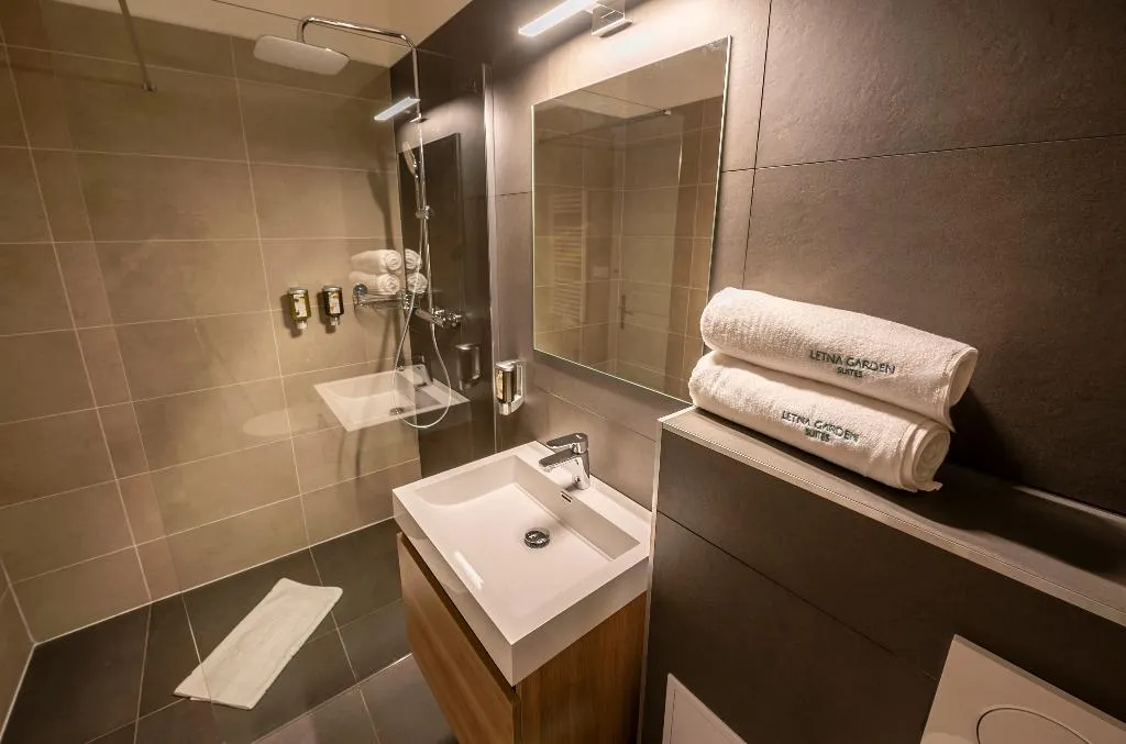 APARTMENT ONE BED Room, Letna Garden Suites, Prague