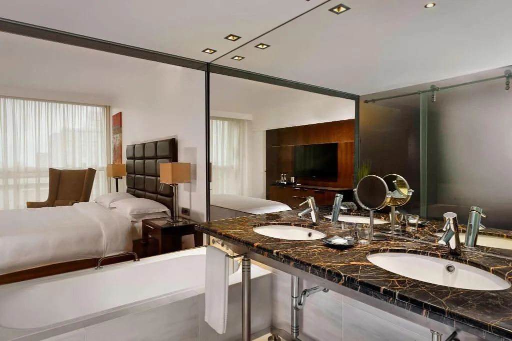 Room, Sheraton Porto Hotel & Spa, Porto