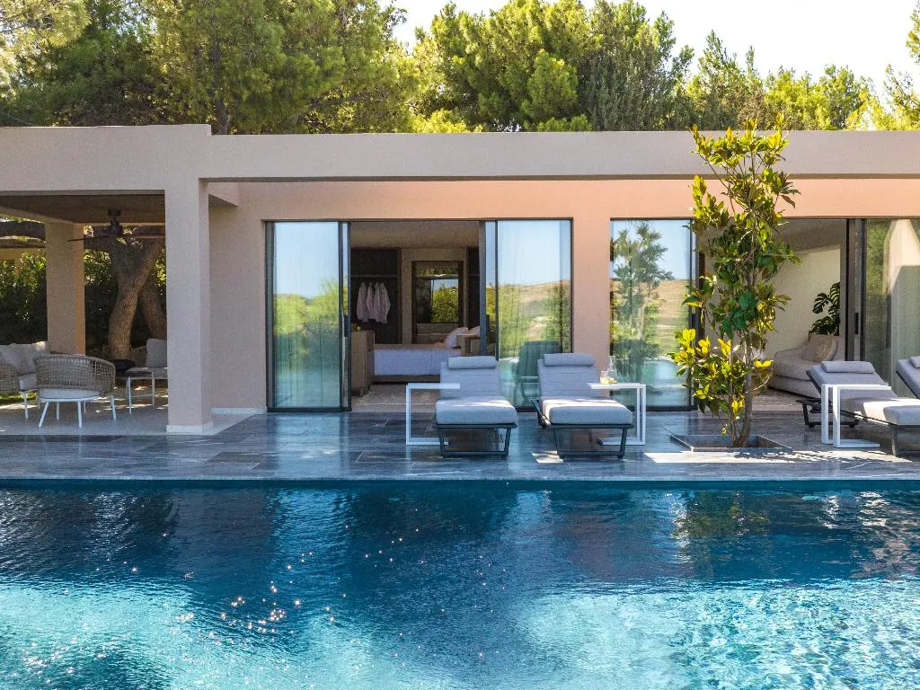 VILLA WITH PRIVATE POOL Room, Cape Sounio, A Resort to Live, Athens