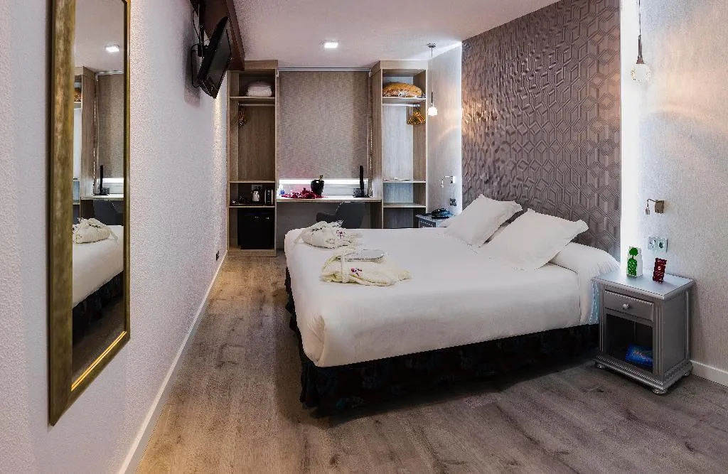 Room, Bellavista Sevilla, Seville