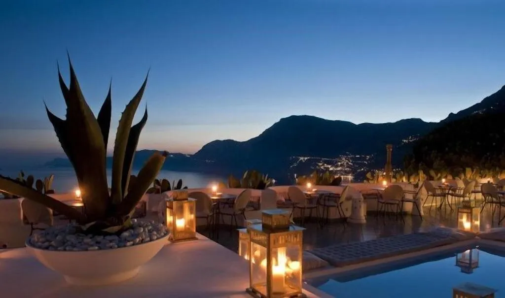 General view, Hotel Le Fioriere, Naples